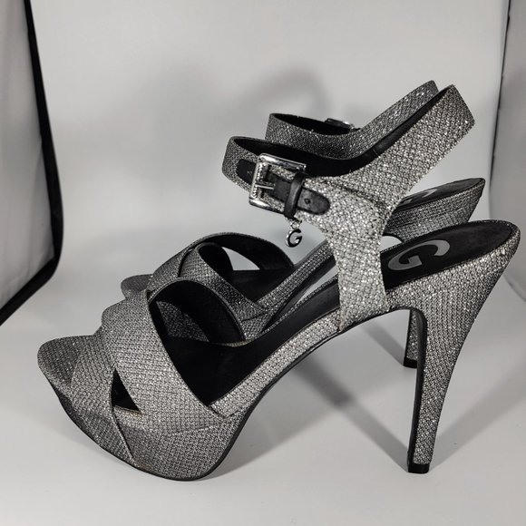 G by Guess Silver Sparkle Platform Heels Sz 8.5 NWOT - Picture 4 of 8